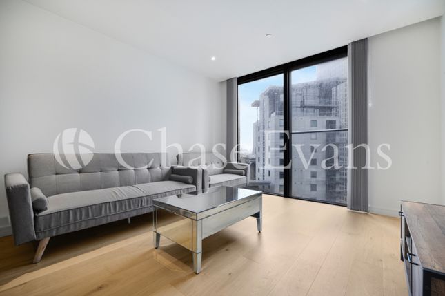 Thumbnail Flat to rent in Hampton Tower, South Quay Plaza, Canary Wharf
