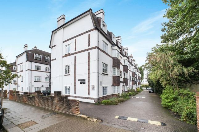 Thumbnail Flat for sale in Bladon Court, Barrow Road, London