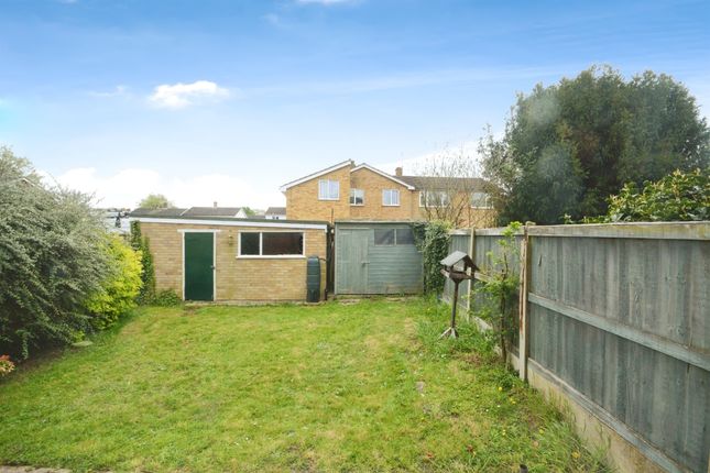Semi-detached house for sale in Bristowe Avenue, Great Baddow, Chelmsford