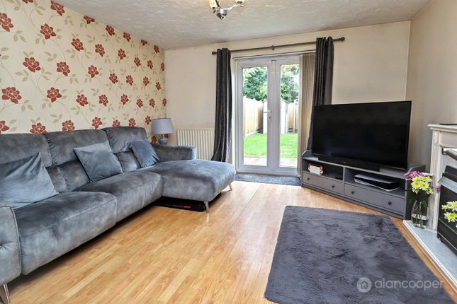 5, Melfort Close, Nuneaton photo 2