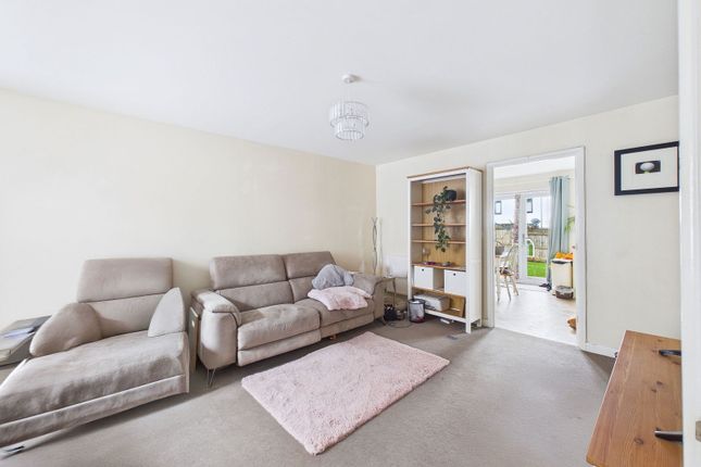 12, Hollyhock Way, Paignton photo 2