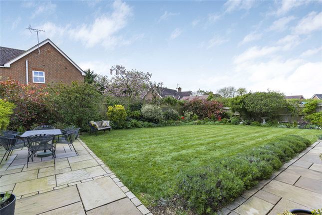 Country house for sale in Swan Gardens, Tetsworth, Thame, Oxfordshire