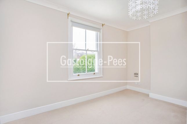 Thames Ditton photo 5