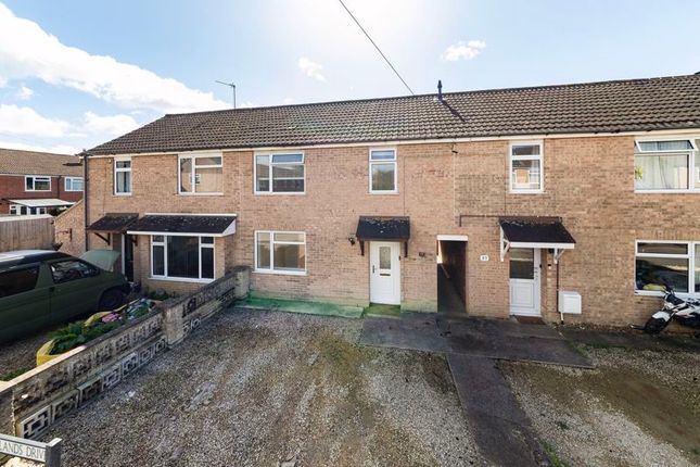 Terraced house for sale in Crosslands Drive, Abingdon