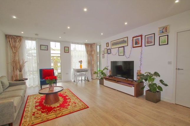 Property for sale in College Road, Harrow-On-The-Hill, Harrow
