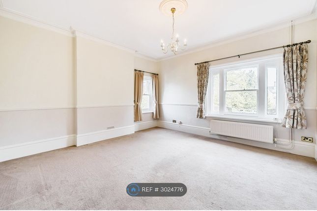 Flat  Longville, Pittville Circus Road, Cheltenham photo 3