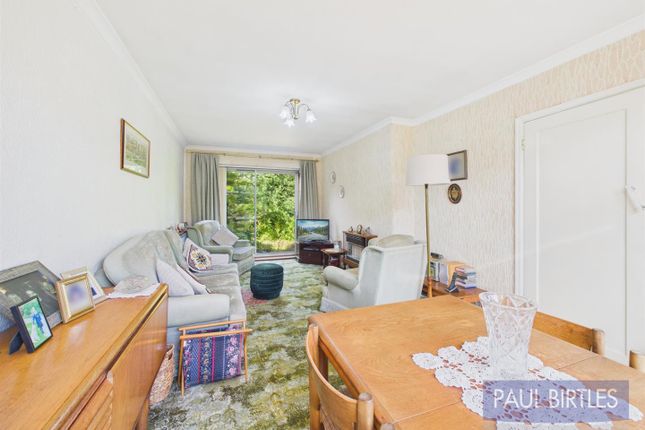 36, Newcroft Road, Trafford photo 3