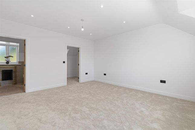 10, Ainsbury Road, Coventry photo 4