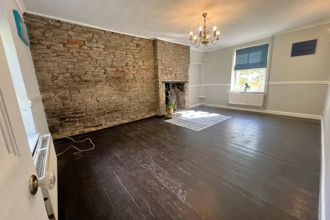 15, Railway Road, Cinderford photo 3