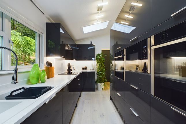3 Alsop Lane, Matlock photo 2