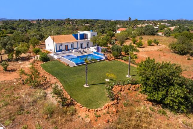 Thumbnail Property for sale in Silves, Algarve, Portugal