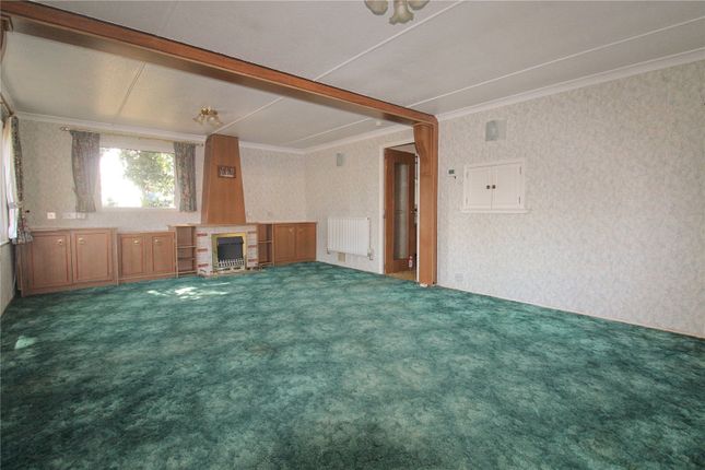 60, Trowbridge Lodge Park, Wiltshire photo 3