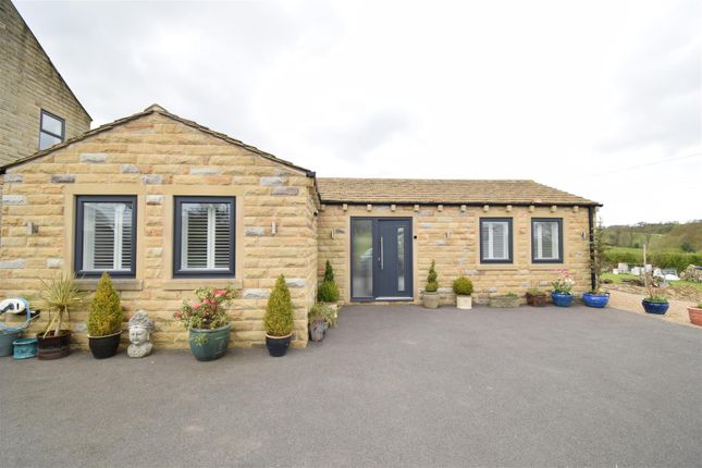 Thumbnail Detached bungalow to rent in Haigh Lane, Flockton, Wakefield