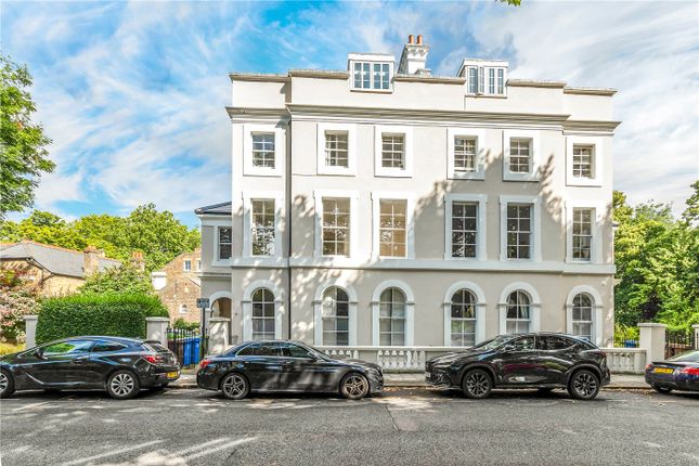 Thumbnail Flat for sale in Grove Park, Camberwell, London