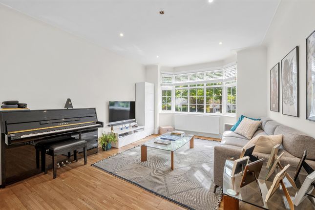 10, Hunter Road, West Wimbledon photo 3