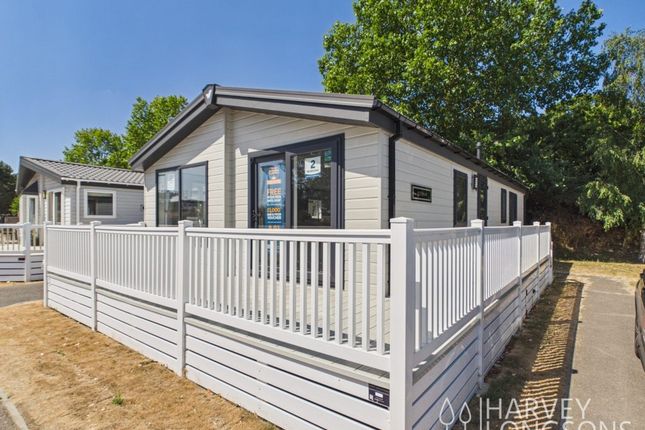 2-bed caravan on Birchington Vale Holiday Park, Shottendane Road, Birchington, £112,995
