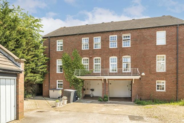 Thumbnail Terraced house for sale in Park Crescent, Twickenham