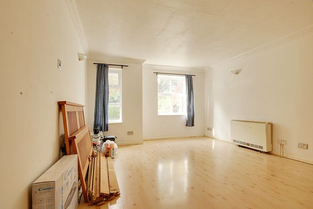 Thumbnail Property to rent in Viscount Drive, London