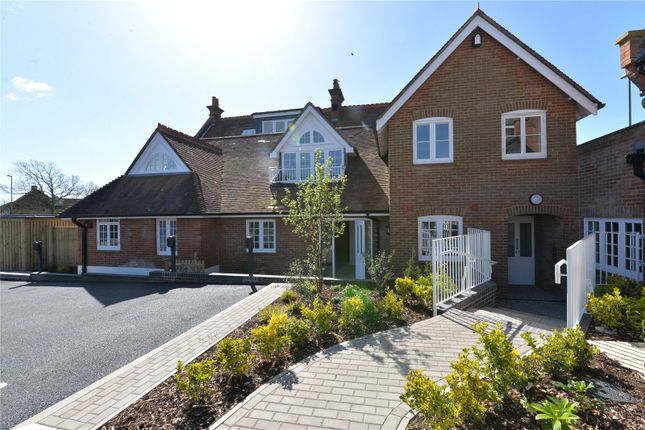 Flat for sale in The George, New Milton, Hampshire