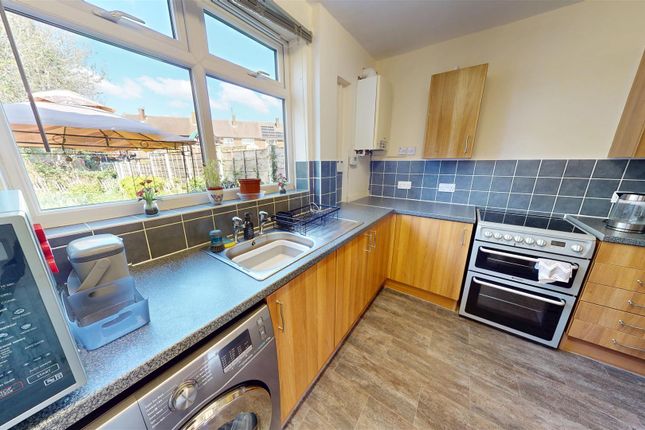 14, Selby Drive, Salford photo 3