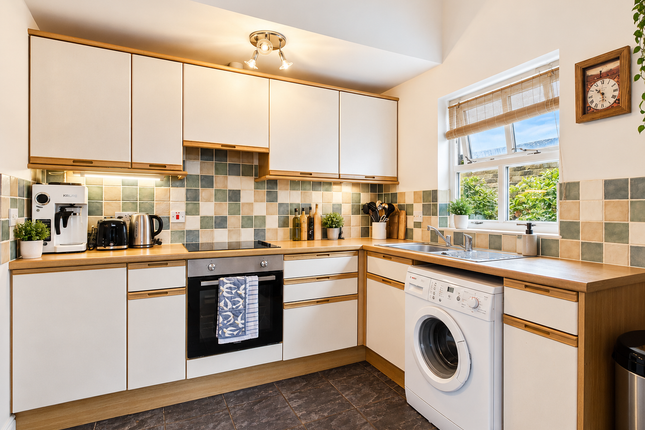Horseshoe Cottage, New Farm, Landbeach, Cambridge photo 5