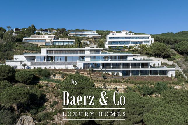 Thumbnail Villa for sale in Av/ La Reserva, S/N, 11310 Sotogrande, Cádiz, Spain