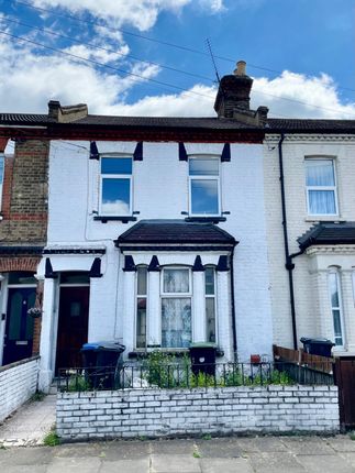 Thumbnail Terraced house to rent in Cornwall Road, Edmonton