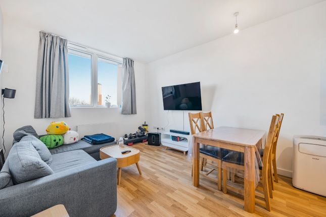 Flat for sale in Arklow Road, London