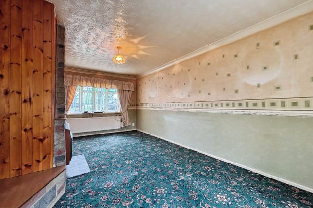 6, Hymers Avenue, South Shields photo 4