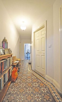 2 & 2A, Preston Avenue, Newport photo 5
