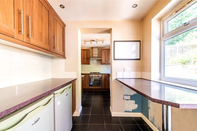 27, Fairview Drive, Rochester photo 4