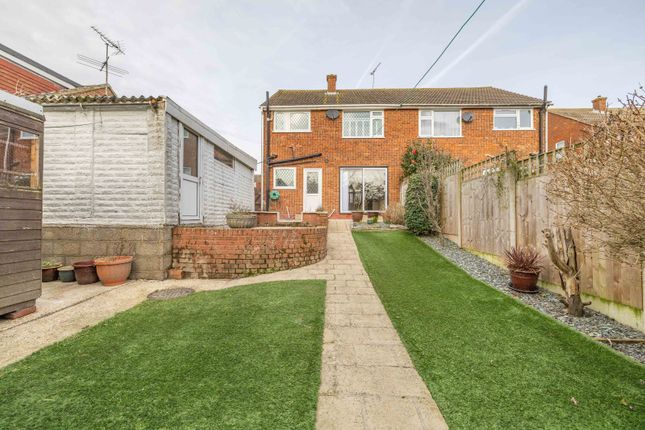 21, Hudson Close, Canterbury photo 4