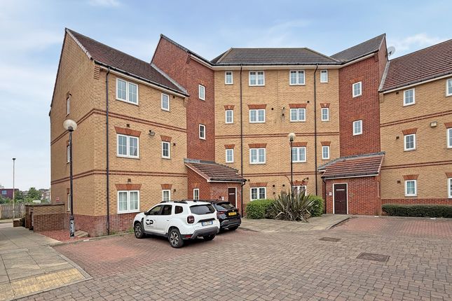 3, Breakwater House, Fleet Avenue, Hartlepool photo 5