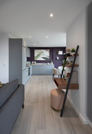 Flat for sale in Station Road, London