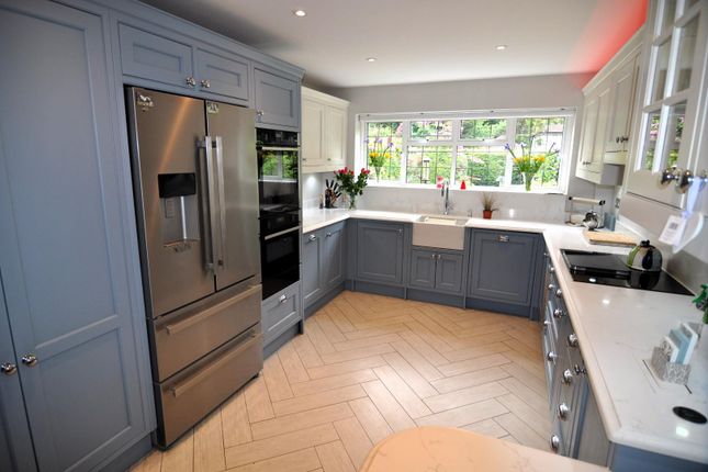 135, The Drive, Rickmansworth photo 4