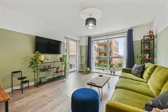 13 Penrose Apartments, Hargrave Drive, Harrow photo 3