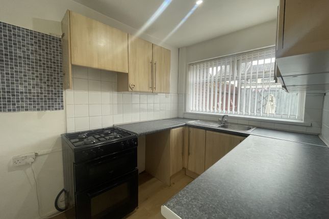 60, The Hawthorns, Cardiff photo 5