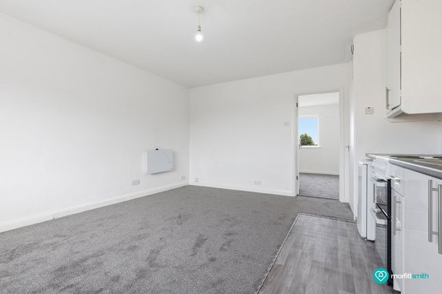 5, Gleadless Mount, Sheffield photo 4