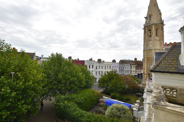 First Floor Flat 2, 5, Pevensey Road, St Leonards-On-Sea photo 2