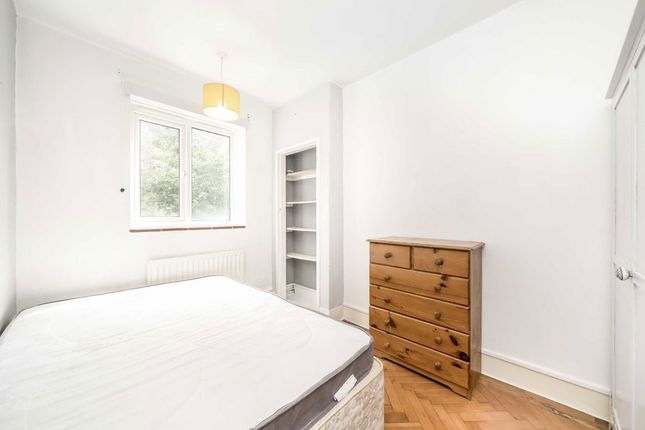 59, St. John's Drive, London photo 4