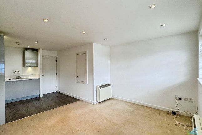 104a, Albemarle Road, Ashford photo 4