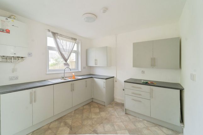 11, Glebelands, Milford Haven photo 2