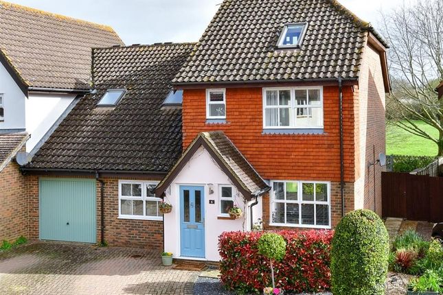 Link-detached house for sale in Barnes Walk, Marden, Tonbridge, Kent
