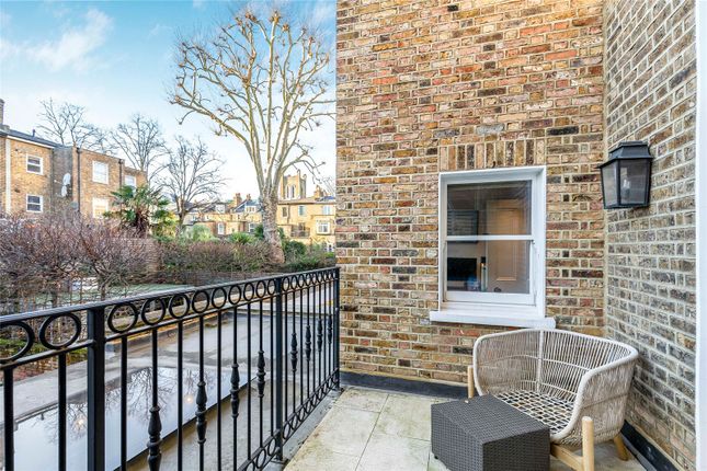 Terraced house for sale in Netherton Grove, Chelsea
