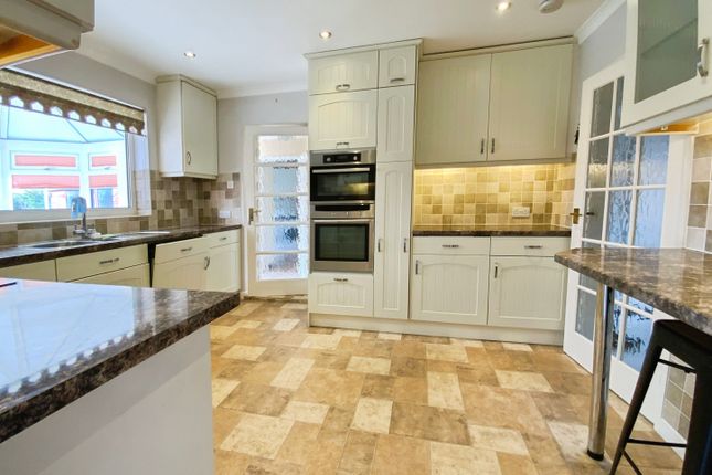 21, Willow Close, Lincoln photo 3