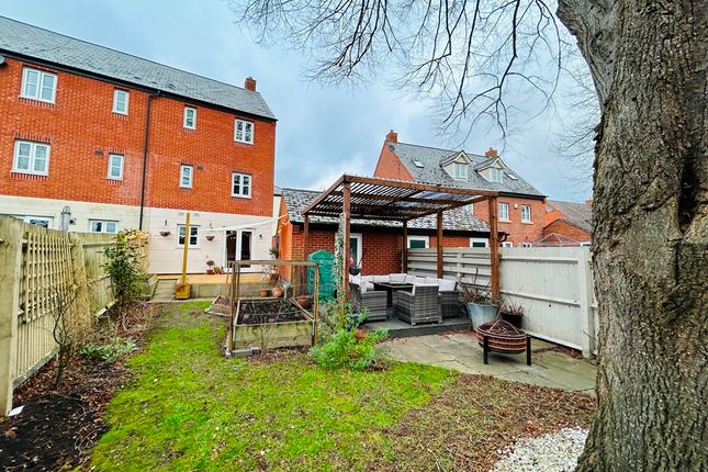 Town house for sale in Old School Mead, Alcester