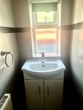 106, New Road, Skewen photo 5