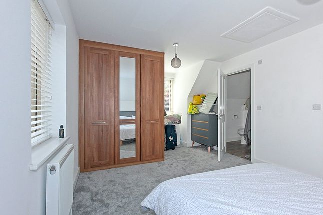 Russet House, 8, Orchard Court, Sittingbourne photo 4