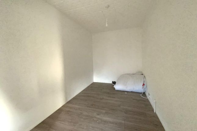 36, Riley Avenue, Clacton-On-Sea photo 5