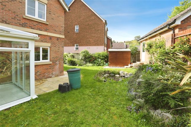 12, Mountbatten Drive, Southampton photo 2